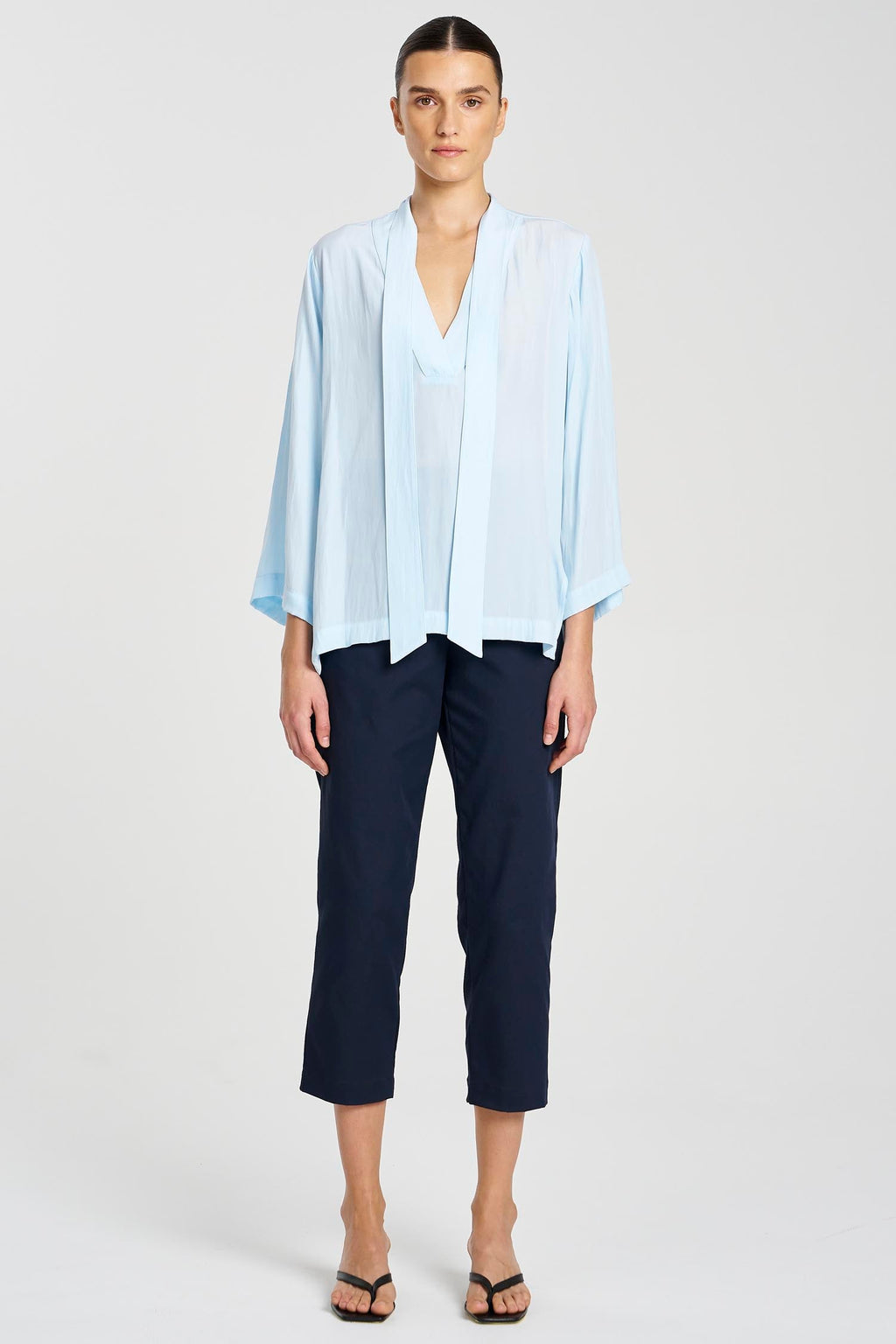 Tie Neck T in Vista