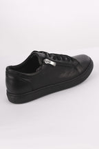 Unly Leather Sneakers in Black