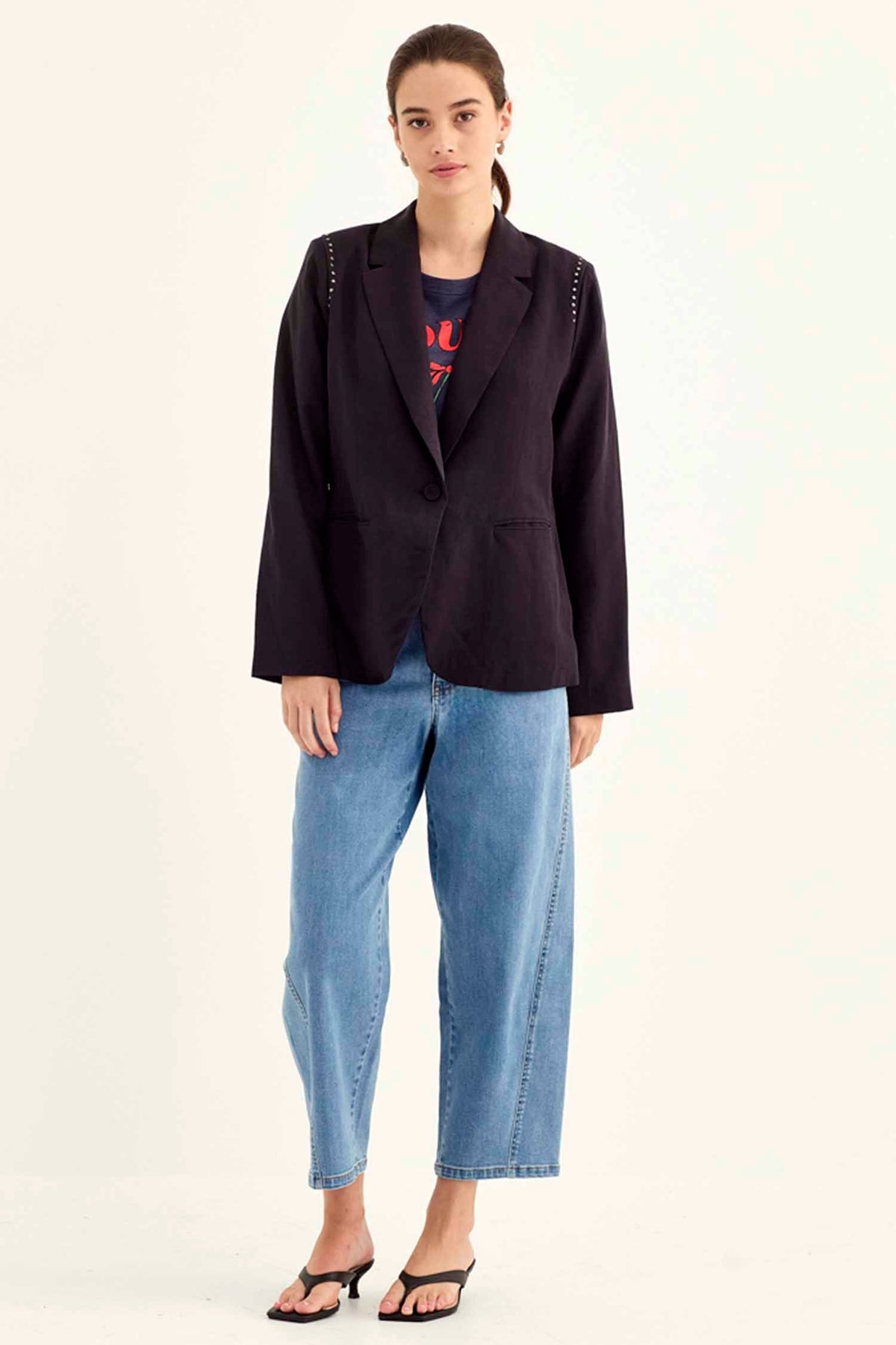 Vanessa Blazer in Inkwell