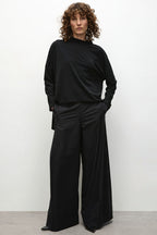 Vent Pant in Black