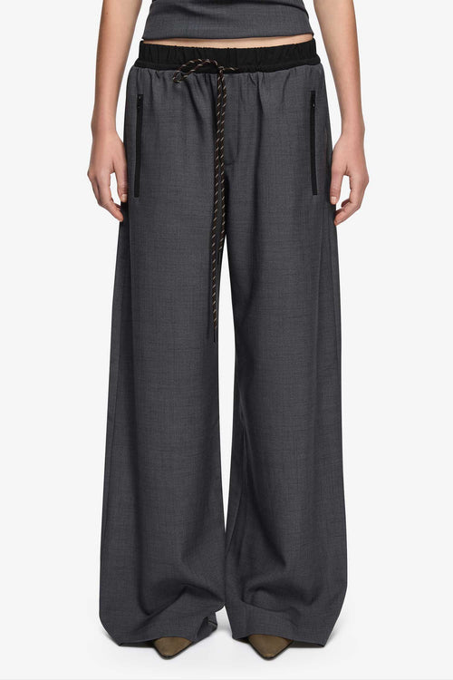 Yuki Pant in Charcoal/Black