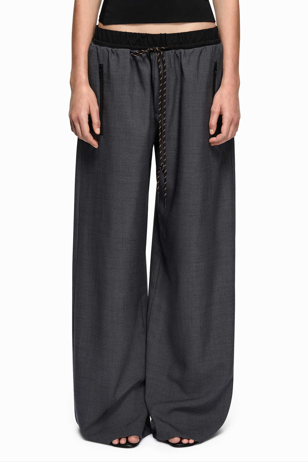 Yuki Pant in Charcoal/Black