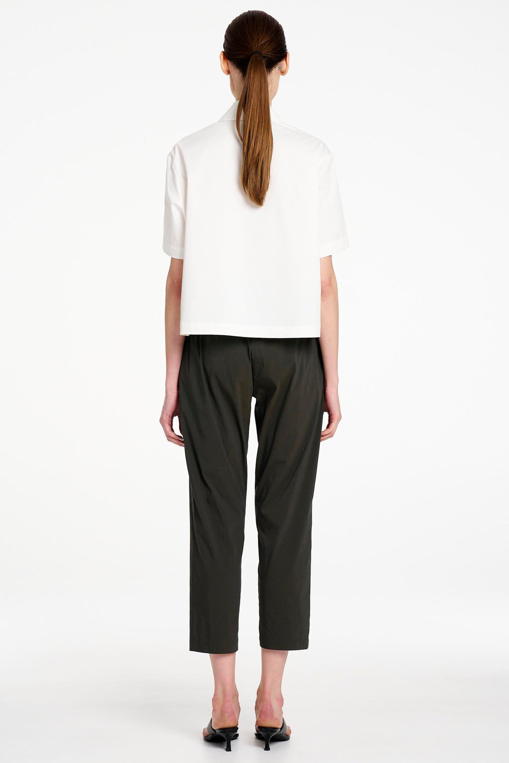 Zip Tapered Pant in Bark
